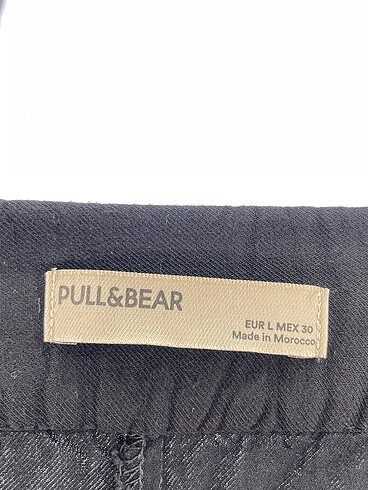 l Beden siyah Renk Pull and Bear Bermuda / Kapri %70 İndirimli.
