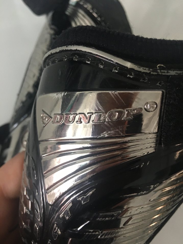 Kemerli Metal Futbolcu Dizlikleri Siyah - Görsel 2