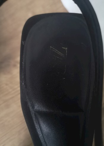 ZARA Siyah Fiyonklu İnce Topuklu Kadın Ayakkabı - Görsel 8