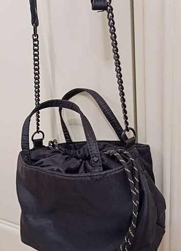 Zara siyah çanta