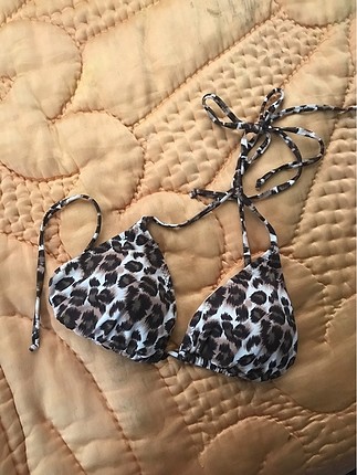 Bikini üstü