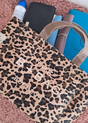 Kahverengi Leopar Desenli Fermuarlı Kadın Çanta