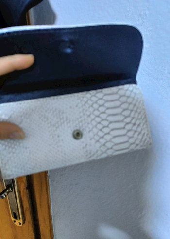 Michael Kors Beyaz Yılan Derisi Desenli Kadın Cüzdan - Görsel 4