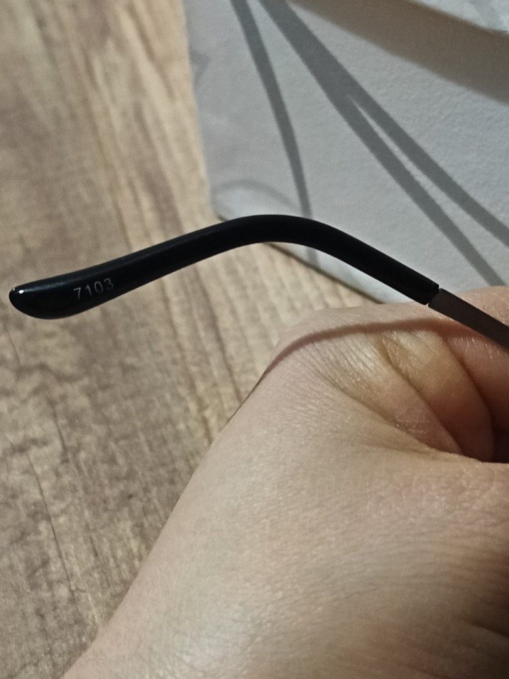 Siyah Şeffaf Biker Tarzı Kadın Gözlüğü - Görsel 3