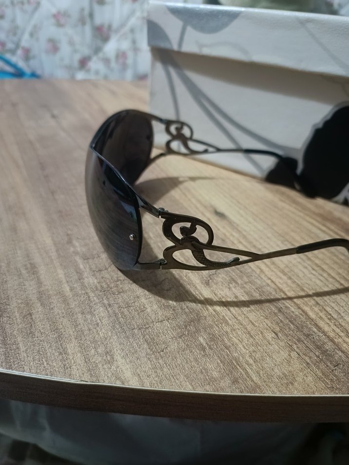 Siyah Şeffaf Biker Tarzı Kadın Gözlüğü - Görsel 2