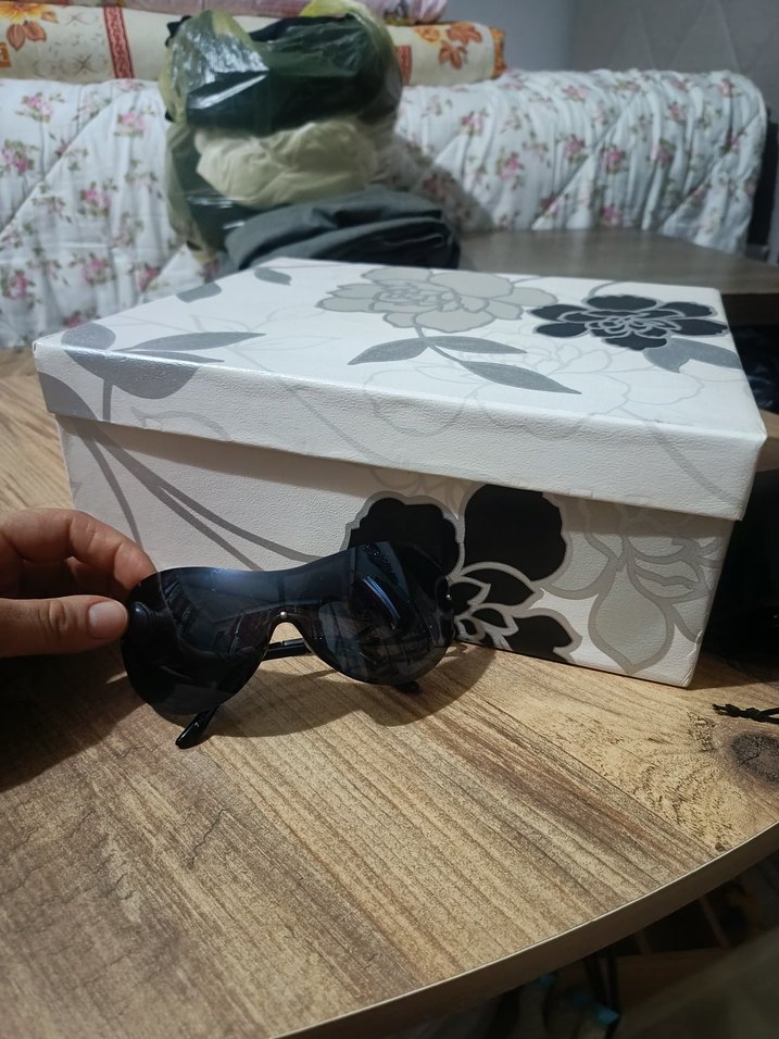 Siyah Şeffaf Biker Tarzı Kadın Gözlüğü - Görsel 5