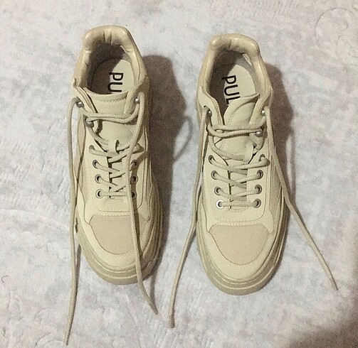 Pull and Bear 37 numara kısa bot