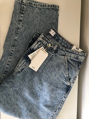 Mango slouchy jean