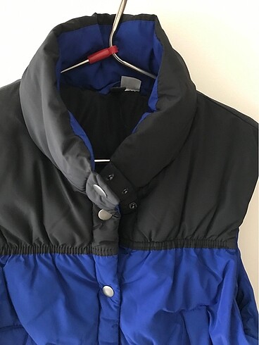 H&M şişme yelek