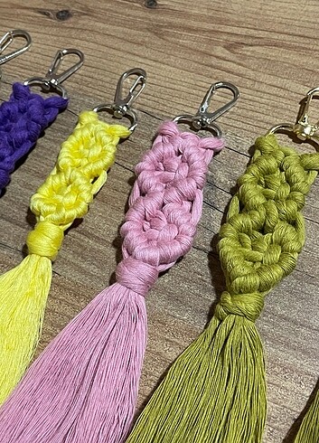 Makrome Anahtarlık El Yapımı El Emeği - Görsel 6