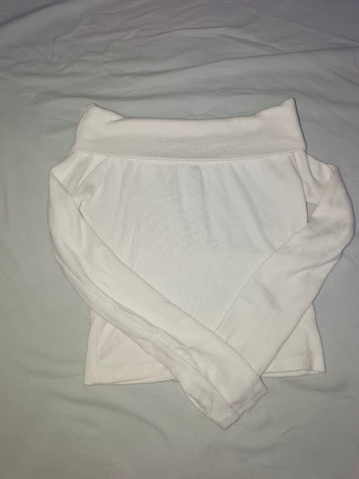 Beyaz Uzun Kollu Crop Top - Görsel 2