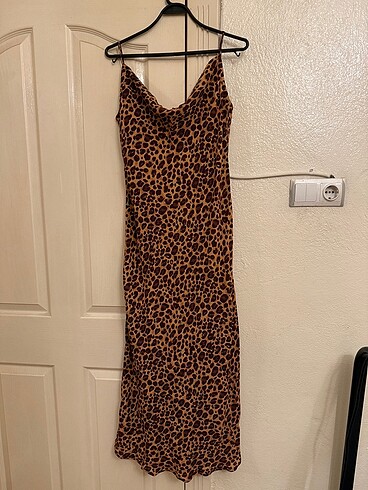 Mango leopar elbise