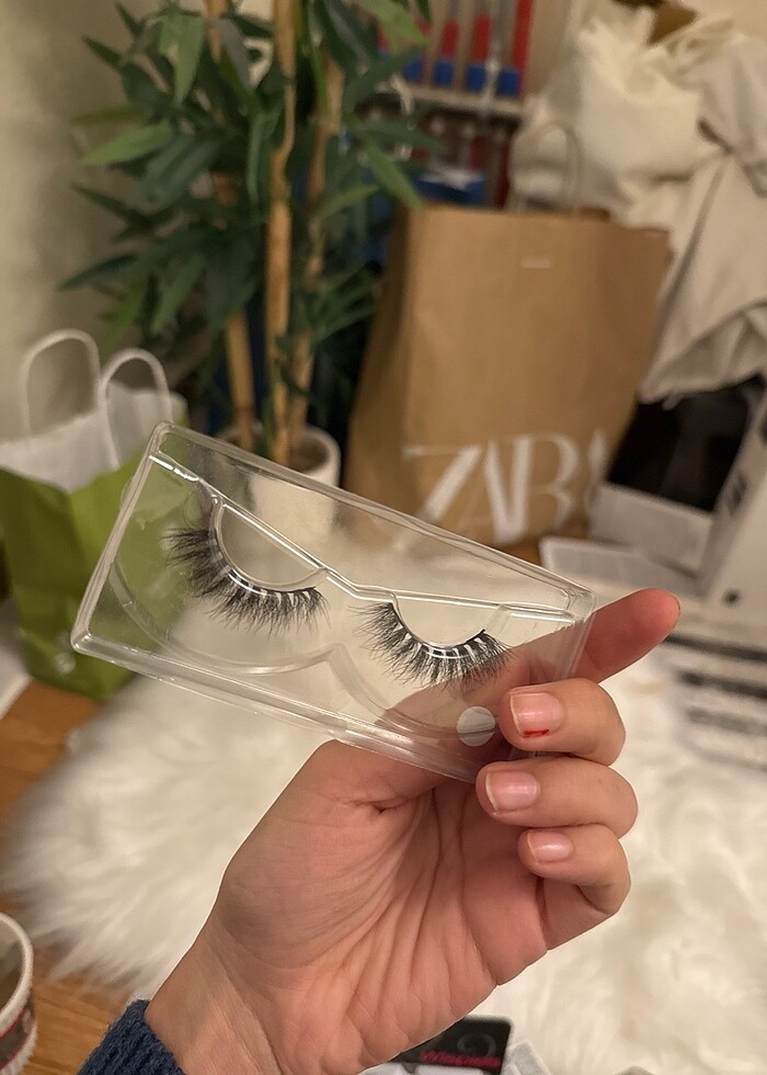 Takma kirpik - Görsel 3