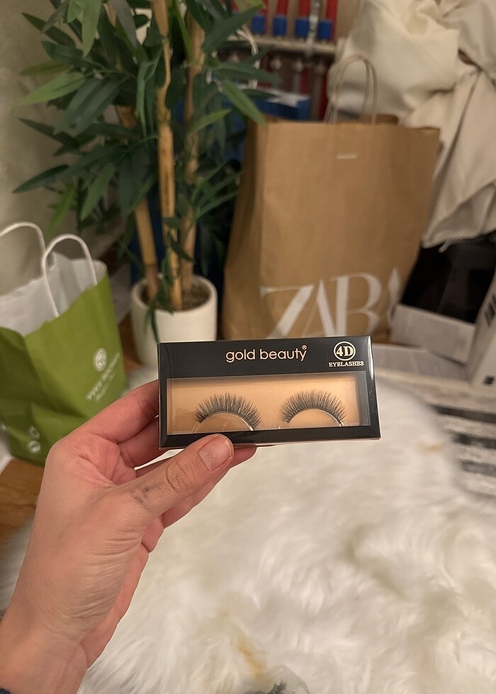 Takma kirpik - Görsel 2