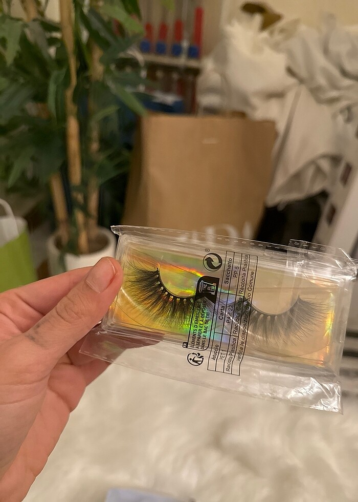 Takma kirpik - Görsel 2