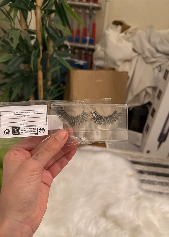 Takma kirpik - Görsel 2