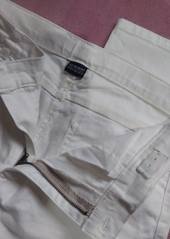 LC Waikiki Beyaz kot pantolon