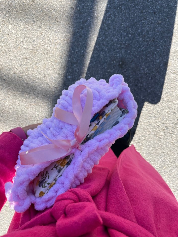 Barbie fularlı kitap kılıfı - Görsel 5