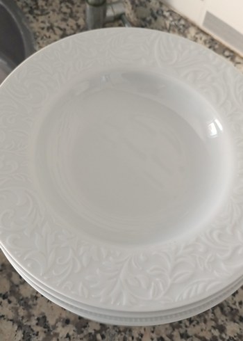 Beyaz Kabartmalı Yemek Tabağı - Görsel 3