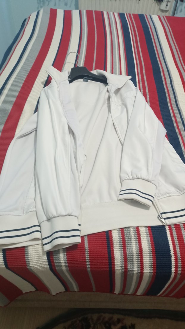 Beyaz Fermuarlı Uzun Kollu Kadın Ceket - Görsel 2