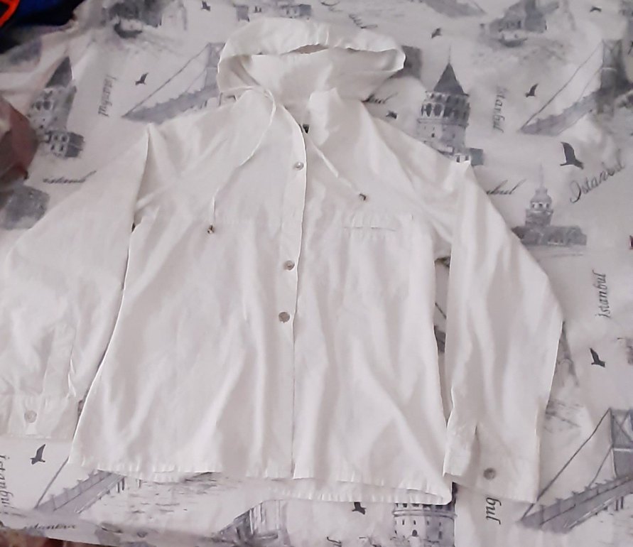 Düğmeli Beyaz Midi Kadın Yağmurluk - Görsel 4