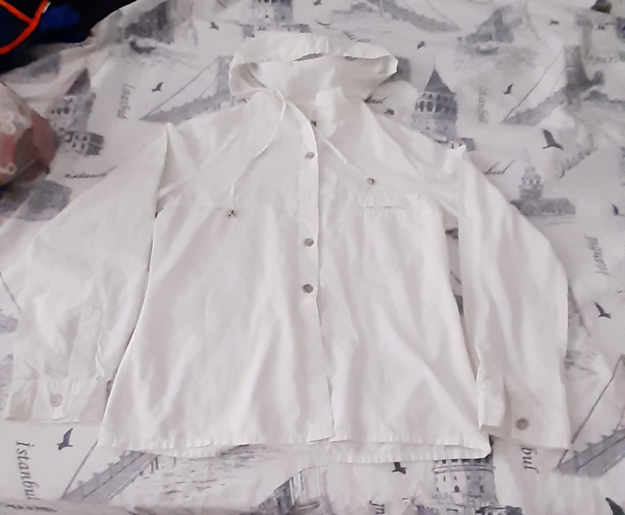 Düğmeli Beyaz Midi Kadın Yağmurluk - Görsel 3