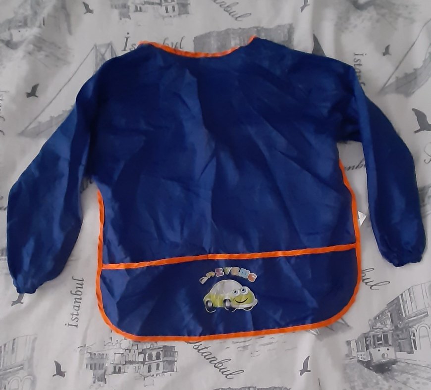 Mavi Baskılı Bebek Önlüğü - Görsel 2