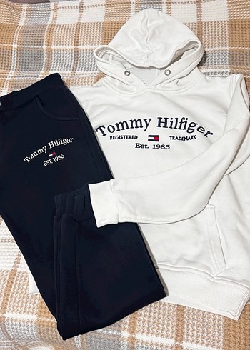 TOMMY HİLFİGER ÇOCUK EŞOFMAN TAKIMI - Görsel 2