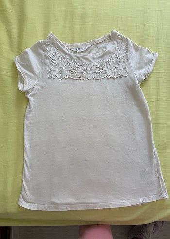 8-10 yaş Kız Çocuk Beyaz Dantelli Nakışlı Tişört - Görsel 2