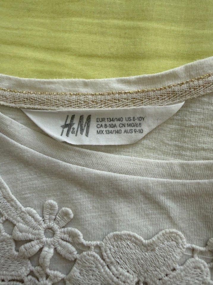 8-10 yaş Kız Çocuk Beyaz Dantelli Nakışlı Tişört - Görsel 3