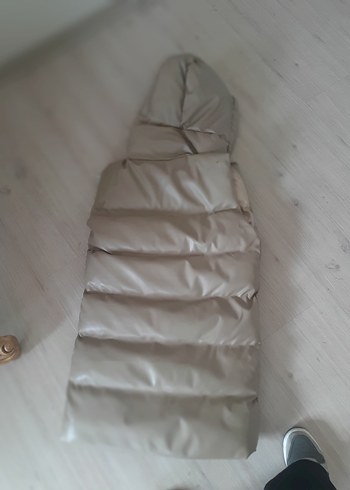 38 Beden Bej Kapüşonlu Kadın Şişme Yelek
