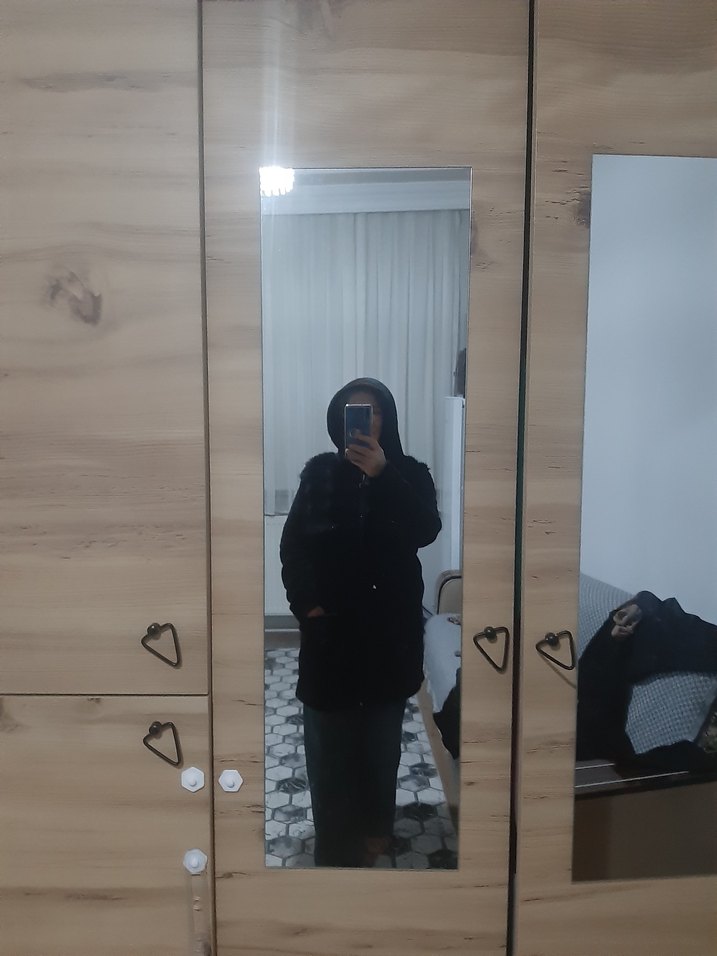 Siyah Kapüşonlu Midi Kadın kalın polar kaban - Görsel 2