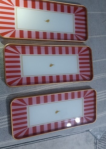 Parlak Kırmızı Desenli 3'lü servis seti - Görsel 3