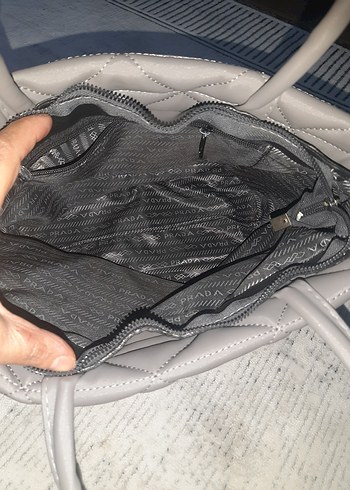 Gri Kapitone Kadın Çanta - Görsel 4