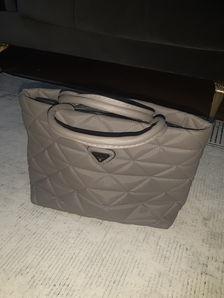 Gri Kapitone Kadın Çanta - Görsel 5