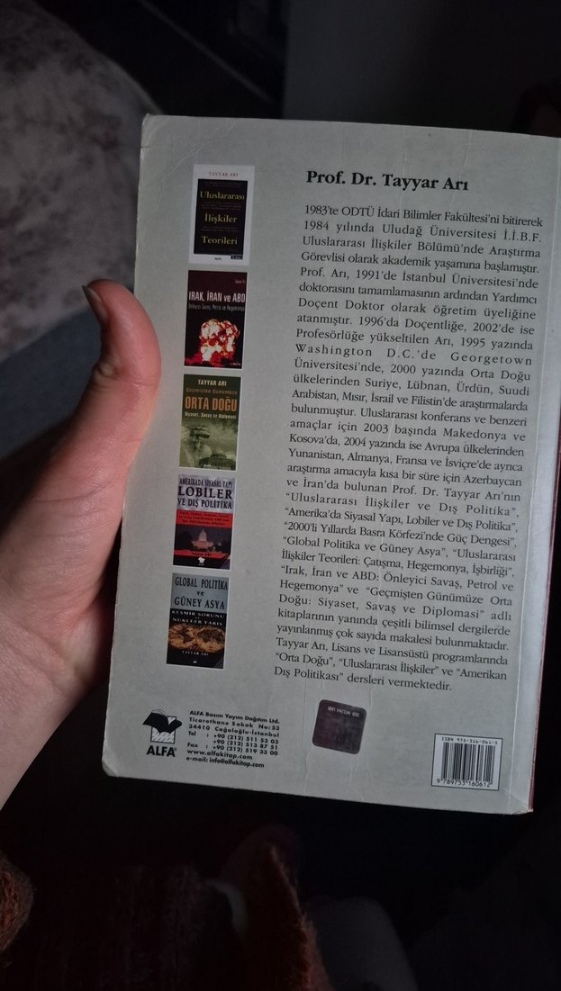 Uluslararası İlişkiler ve Dış Politika - Tayyar Arı - Görsel 3