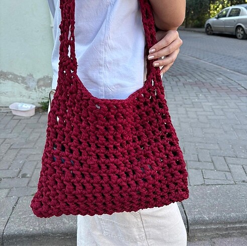 Bordo çanta