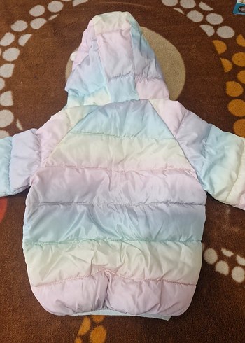 Kız Çocuk Çok Renkli Kapüşonlu Mont - Görsel 4