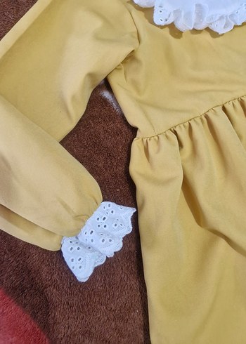 Uzun Kollu Sarı Fırfırlı Kız Çocuk Elbisesi - Görsel 3