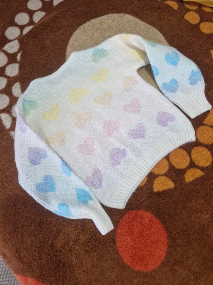 Kız Çocuk Renkli Kalp Desenli Triko Kazak - Görsel 3