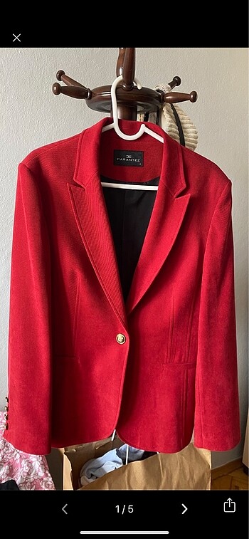 Kırmızı blazer ceket