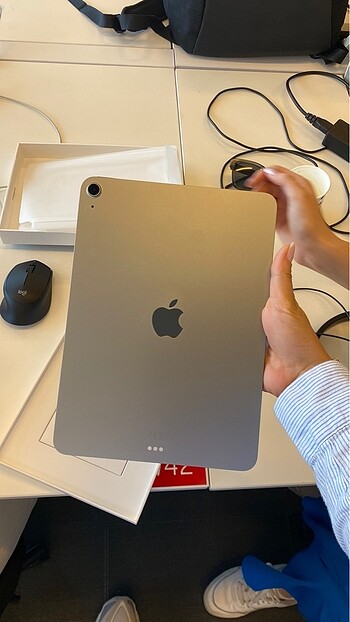 Beden Renk İpad 11 inç M3 128gb uzay grisi