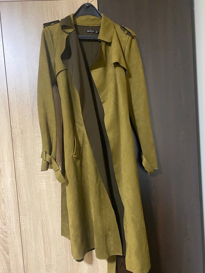 Stradivarius Haki Süet Uzun Kuşaklı Trençkot - Görsel 2