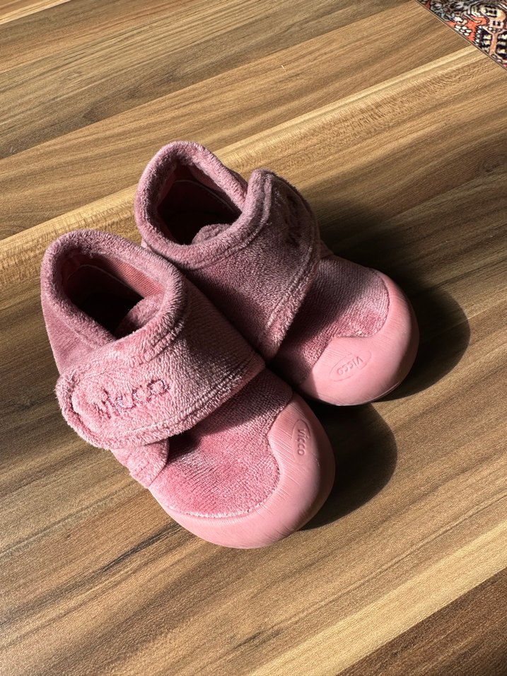 Kız Çocuk Pembe Polar Ev Terliği - Görsel 3