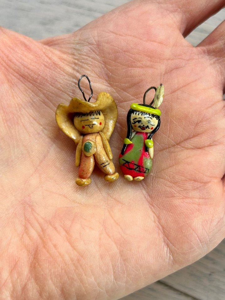 Kovboy ve Kızılderili Kız Charmlar - Görsel 2