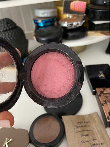  Beden Mac subtle brezee