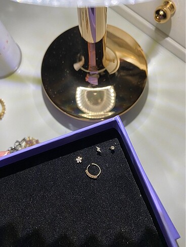 Zara Hizma piercing