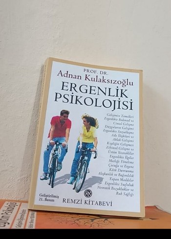 Okul Öncesi Eğitimde Program ve ergenlik psikolojisi Kitabı