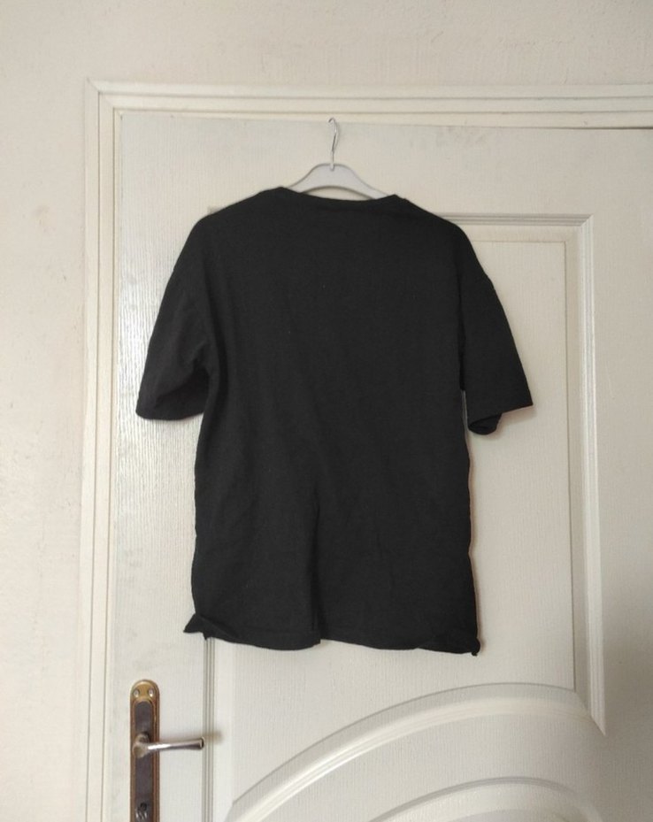 Siyah Baskılı tişört - Görsel 3