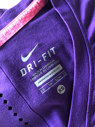 xs Beden Nike dryfit uzun kollu üst